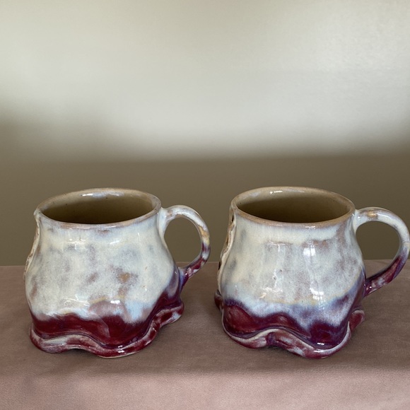 2  x Wheel thrown mugs shaped by hand into unique shapes 16 Oz - Picture 2 of 11